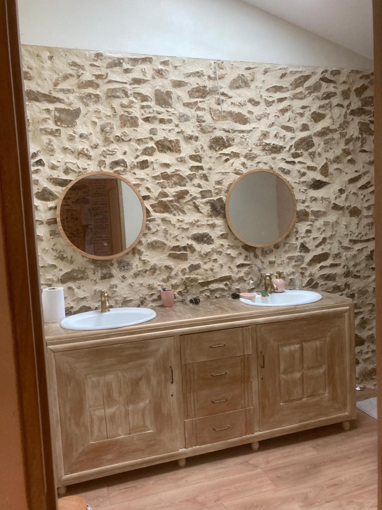 Premier Etage D Une Jolie Maison A La Campagne Montravers Экстерьер фото